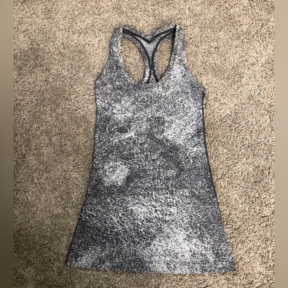 Lululemon Tank - Like New!